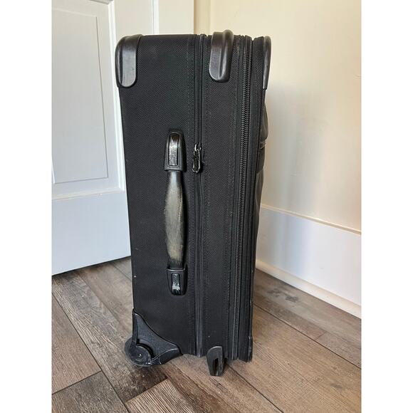 briggs and riley baseline rolling carry on suitcase luggage black #u420xw-4 - Picture 10 of 12